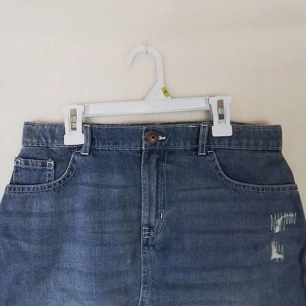 OshKosh Denim Mini Skirt Size 14‎ in Light Wash w/ Distressing